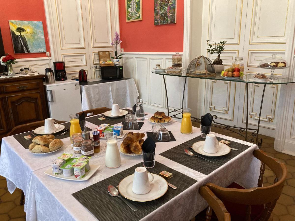 Chambre Romantique Dans Le Chateau De La Bouchatte Chazemais Екстер'єр фото