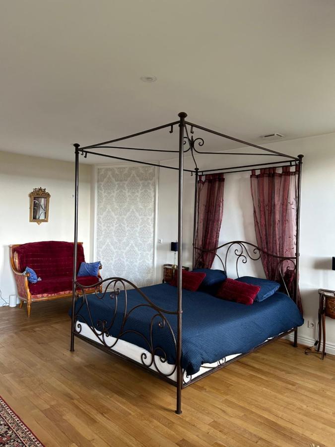 Chambre Romantique Dans Le Chateau De La Bouchatte Chazemais Екстер'єр фото